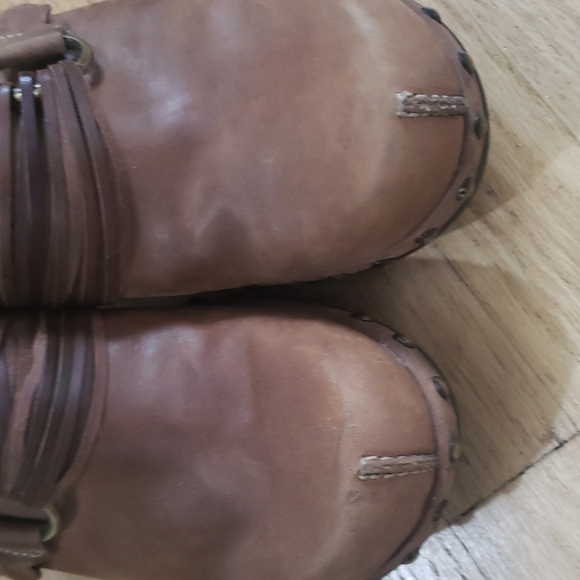 Ecco Cognac Brown Leather Gold Stud Slip On Clogs EU 40 - Picture 3 of 7